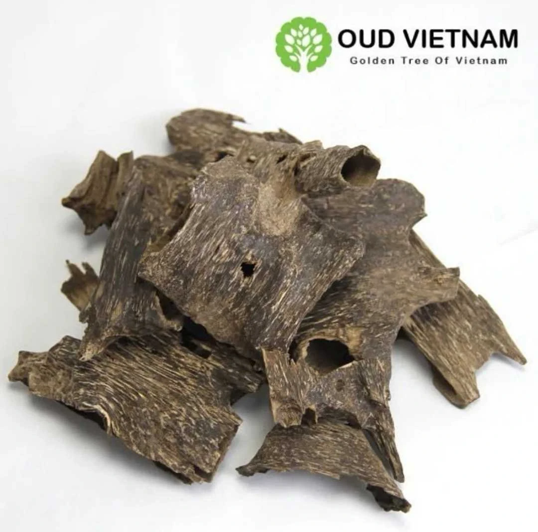 OWC1 Vietnamese Oud, first class natural, from Vietnamese farm trees